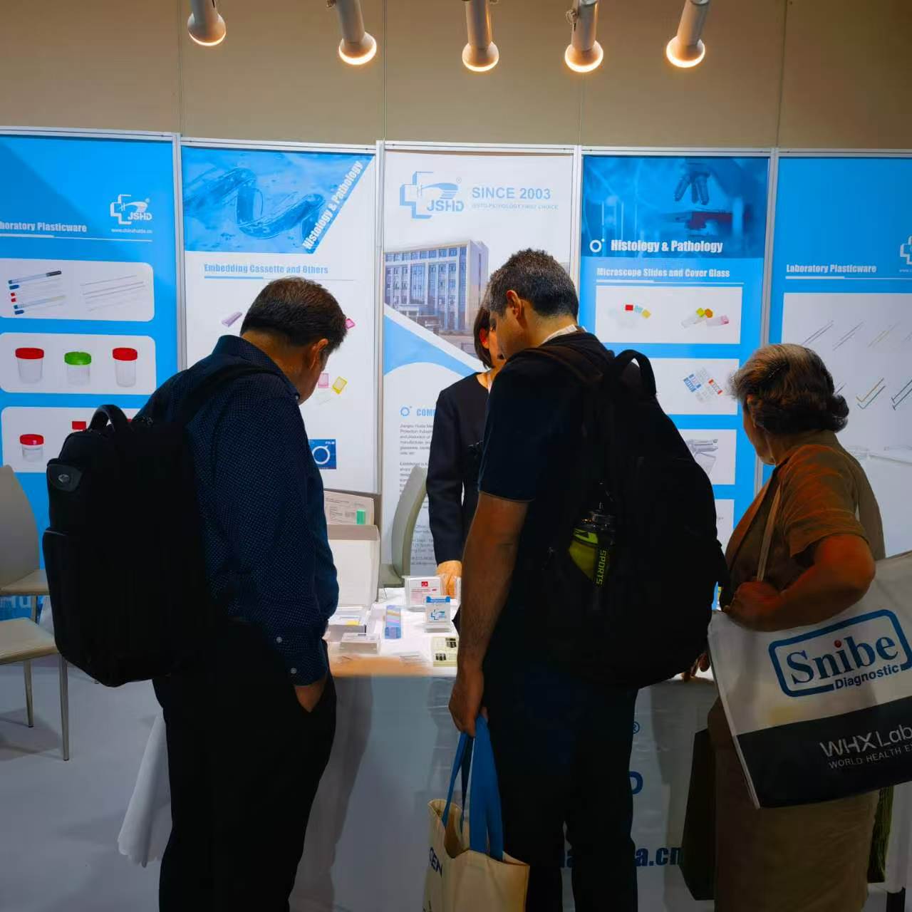 Huida Participated in WHX Dubai 202 (6).jpg